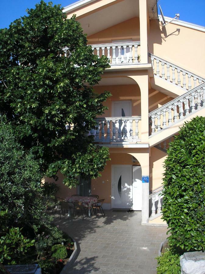 Apartment Sara Novi Vinodolski Luaran gambar